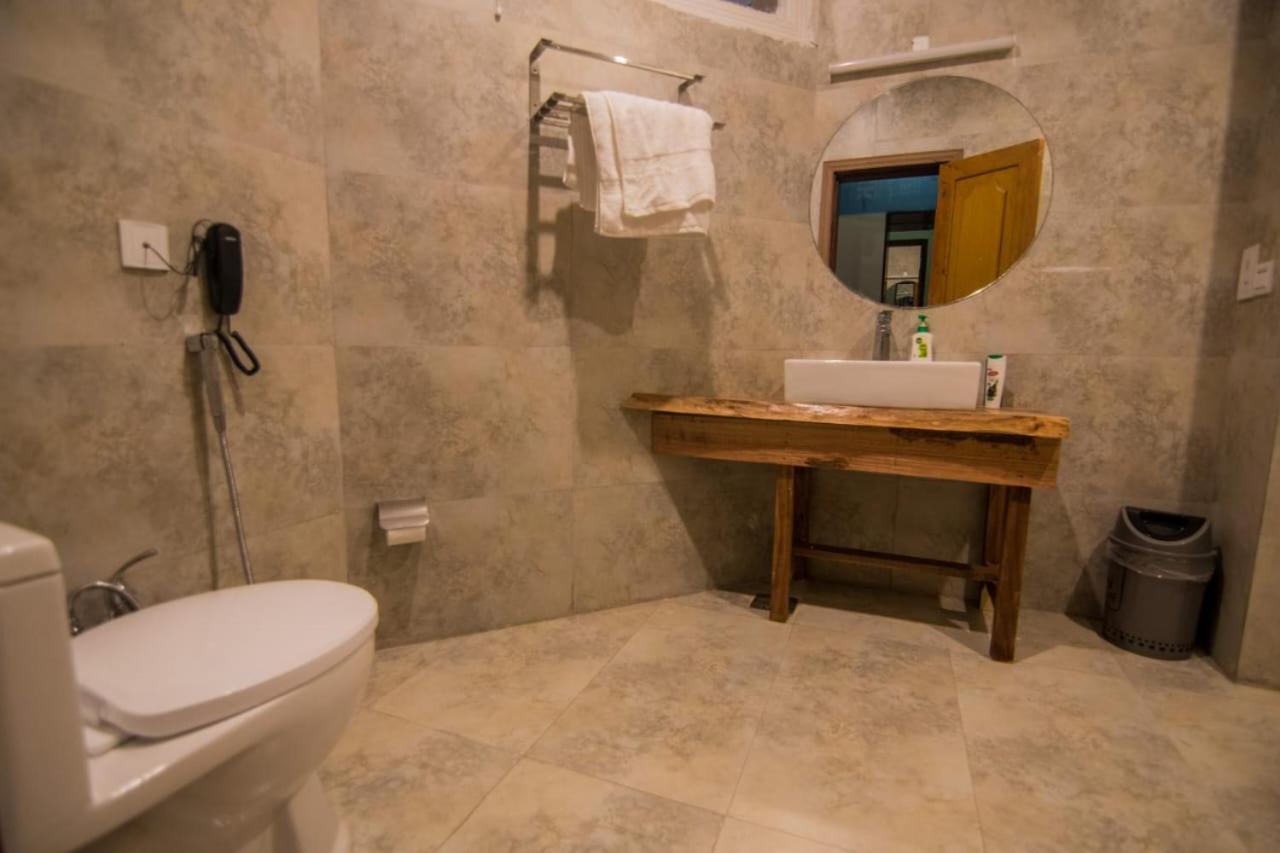 Tibet Hotel Skardu Ngoại thất bức ảnh