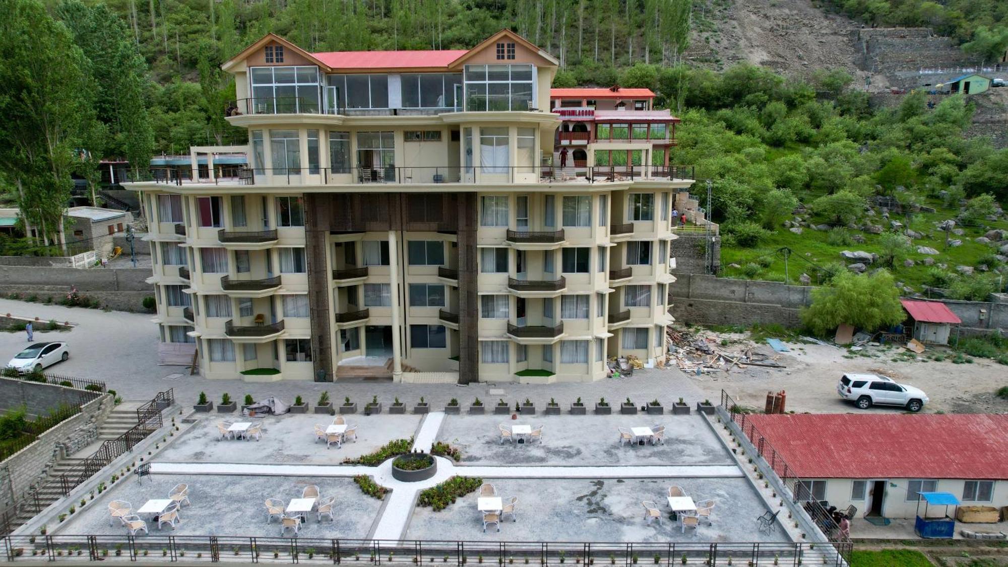 Tibet Hotel Skardu Ngoại thất bức ảnh