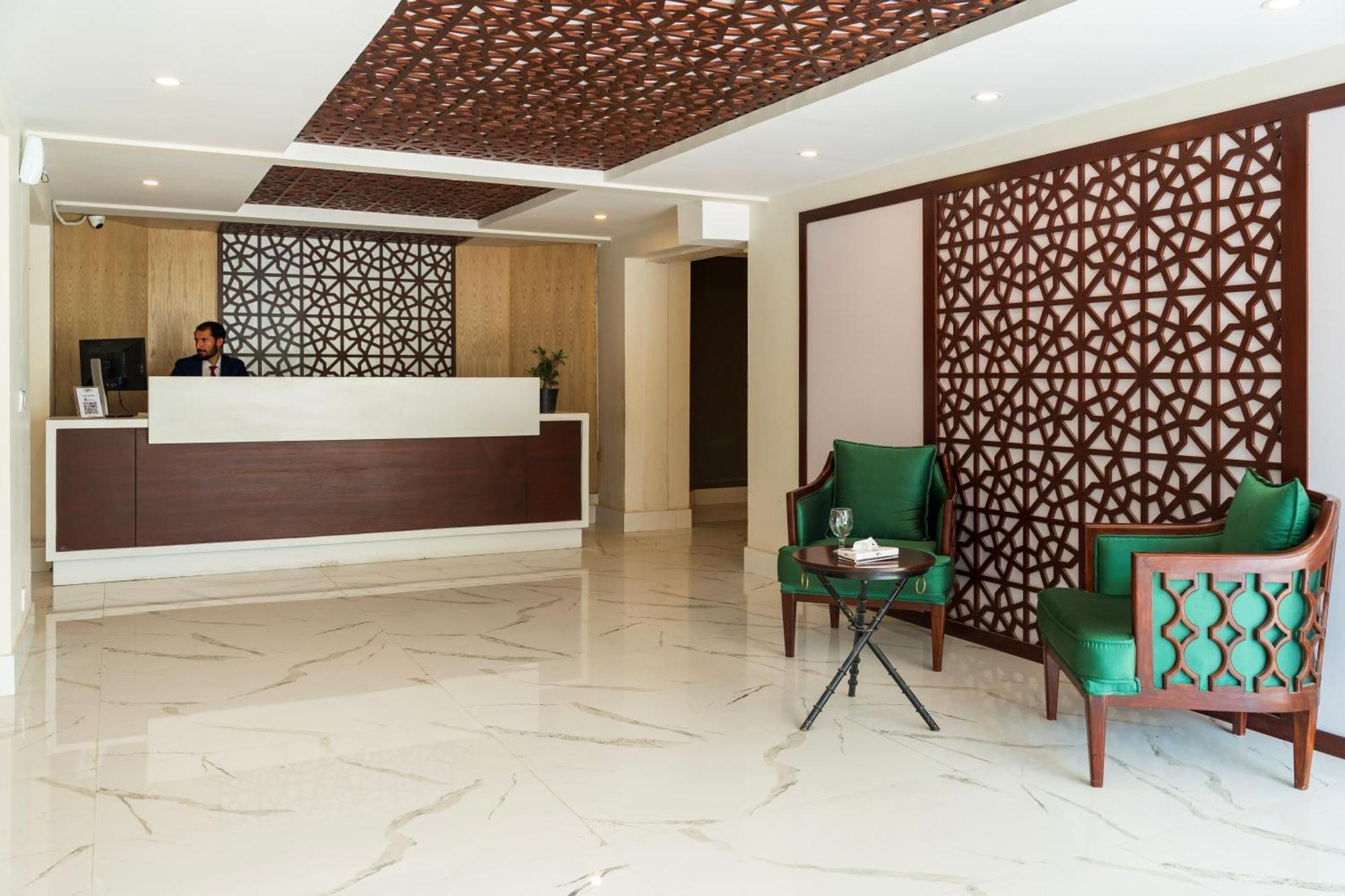 Tibet Hotel Skardu Ngoại thất bức ảnh
